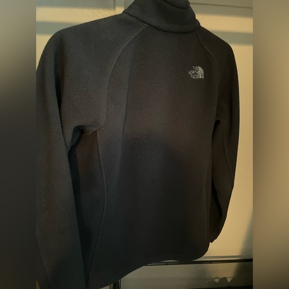 North Face Fleece jacket, size M - Picture 3 of 3